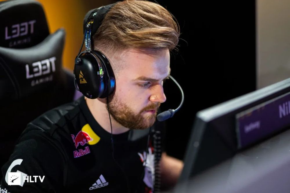 '我们的主要目标是Major' - Headtr1ck谈 B8 在CCT第二季欧洲系列赛18的胜利和对PGL阿斯塔纳的计划