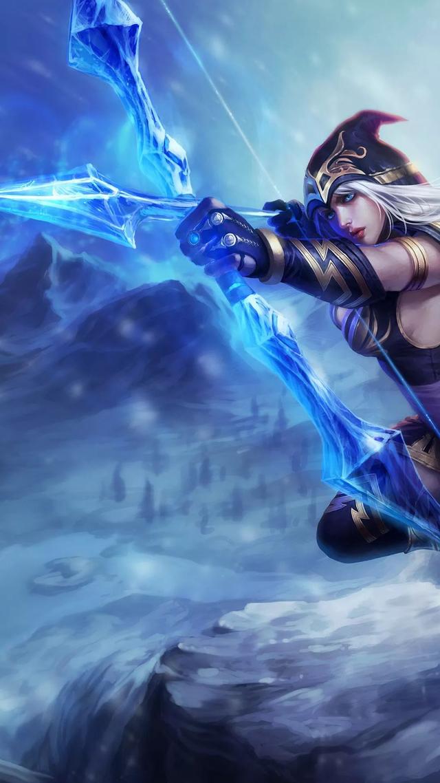 LPL female host Zhang Xiaowei posted a photo： I experienced betrayal and a car accident this year, but I survived unexpe