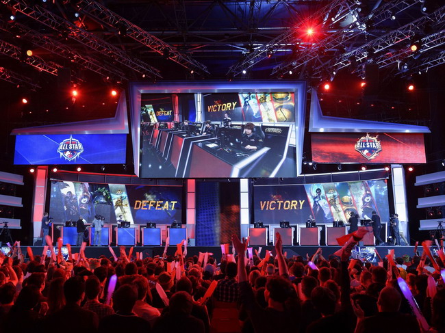 2025LPL夏季赛定组赛趣味数据：飞机出场最多， rookie MVP最多